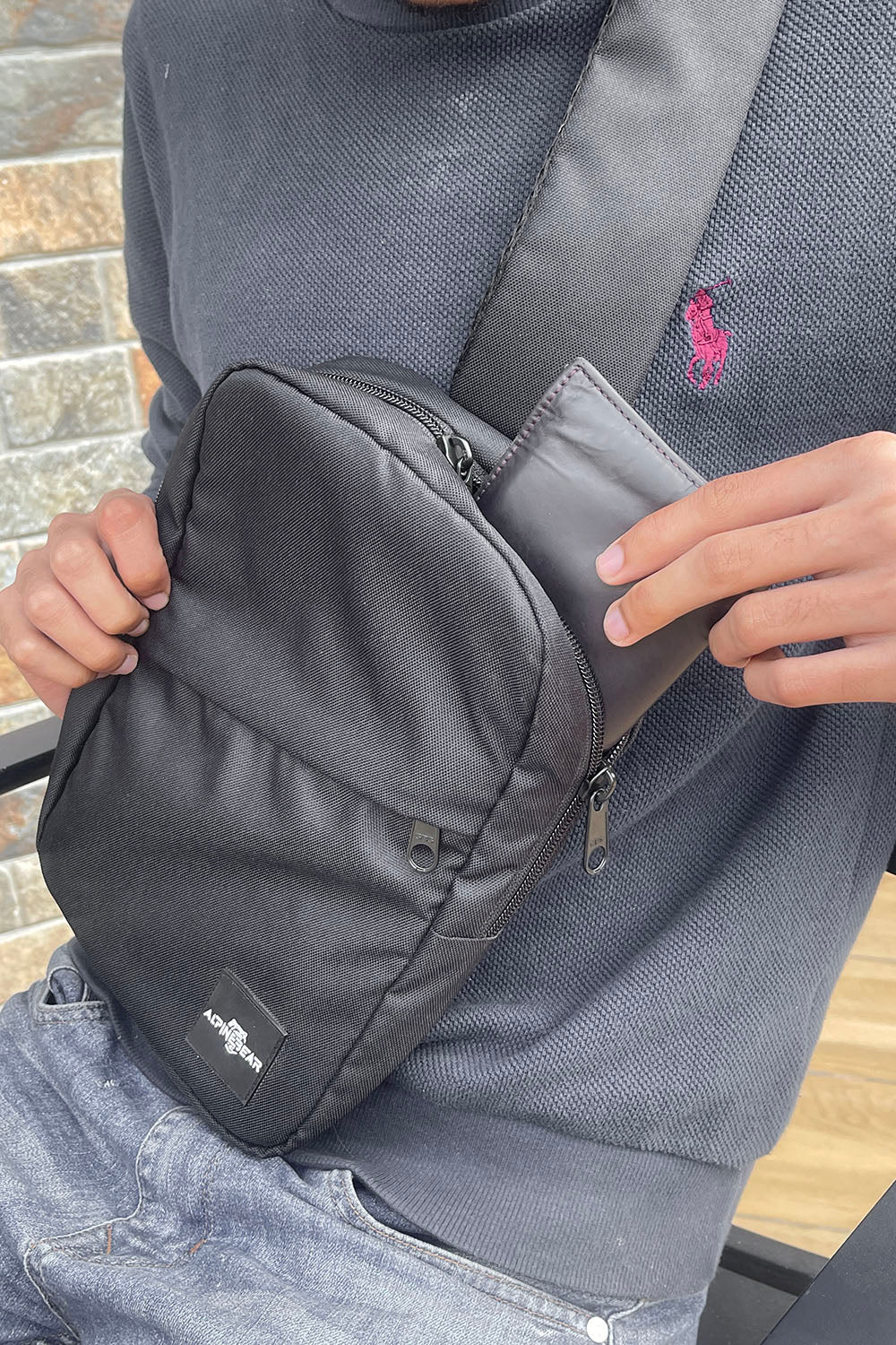 Riders Pouch