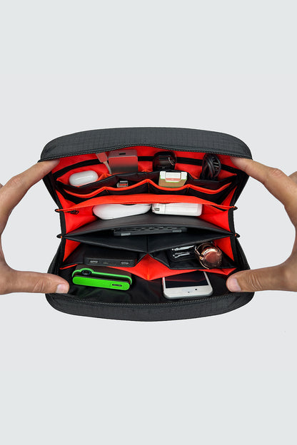 Tech Pouch Hybrid